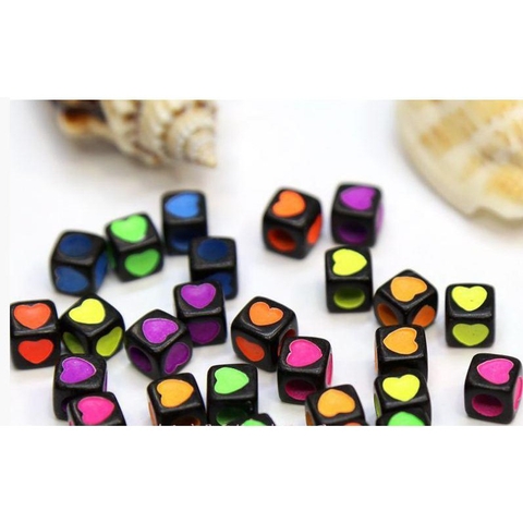 gói 5-10-25gam Hạt trái tim vuông 7mm (loại tốt)