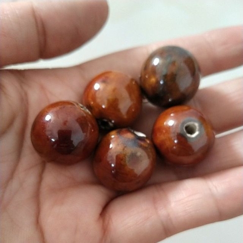 5viên đá gốm sứ tròn nâu vân 18mm