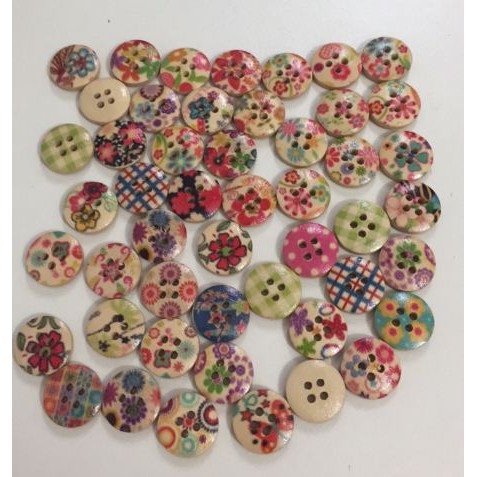 Hạt nút gỗ in hoa văn 4 lỗ size 15mm (gói 5 cái)