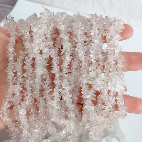 dây40-80cm đá vụn trắng hạt nhỏ 5-10mm