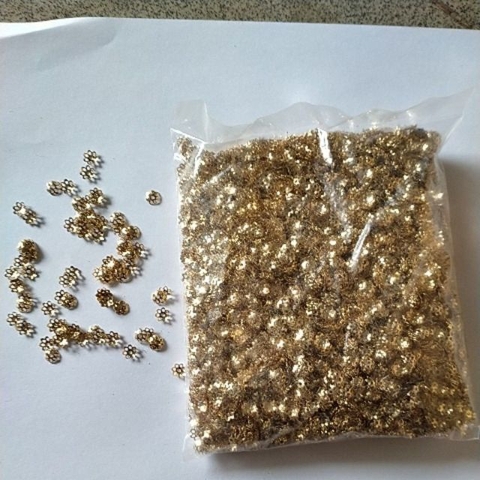 Gói 10000 cái ốp hạt vàng đồng nhạt size 6mm