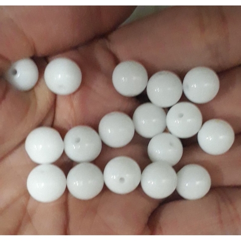 25-100gam hạt đá thủy tinh trắng sữa làm vòng size 8-10-12mm