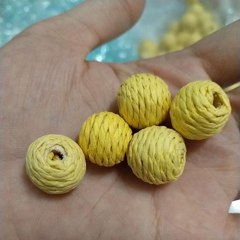 5 Hạt nhựa quấn dây cói vàng 16mm