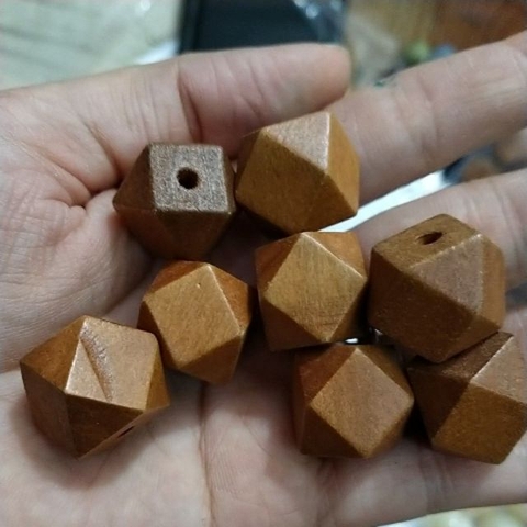 2 viên đa giác gỗ 16mm