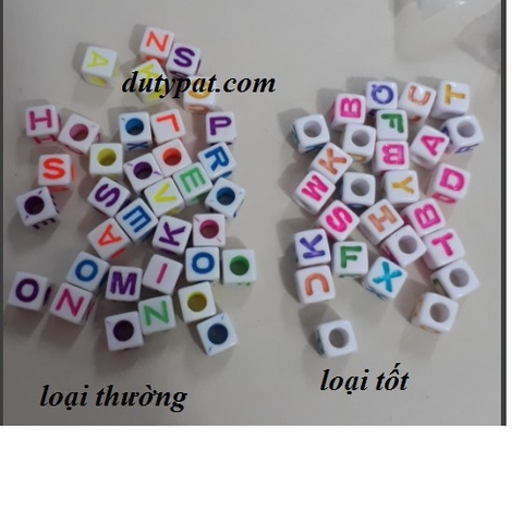hạt chữ cái vuông gói/ 20 viên (thường)