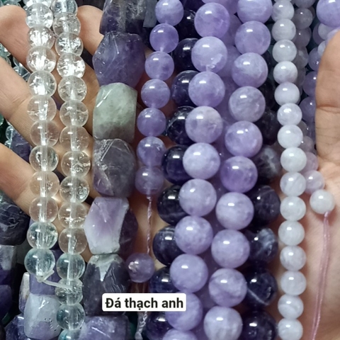 1 viên đá th.anh trắng, tím nhạt, tím đậm, đa giác có lỗ xỏ 1mm đến 1,5mm size 8mm 10mm 12mm