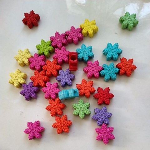 25gam Hạt nhựa bông Tuyết 14mm nhiều màu