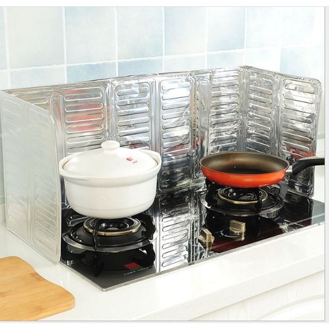 Tấm Nhôm Che Bếp Cản Gió, Tránh Văng dầu Tiện Dụng cho nhà bếp