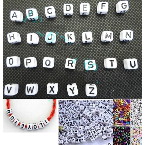 (chọn chữ theo yêu cầu) 2-5 hạt chữ cái vuông nền trắng chữ đen