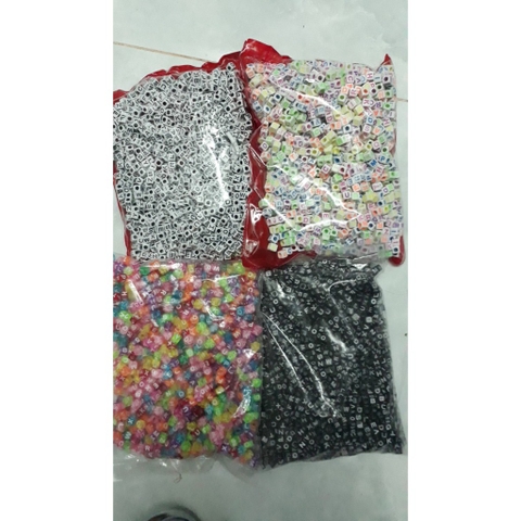 0.5KG Hạt chữ cái đủ màu size 7mm loai tốt
