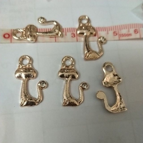 Gói 2 mặt mèo đuôi đính đá vàng nhạt