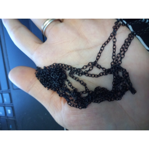 xich101- xích chữ O đen to bản 2.5mm