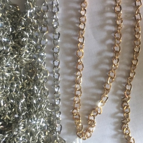 2met xích xoắn 4mm vàng / bạc- XB10