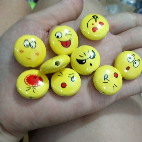 5 mặt cảm xúc tròn dẹp 20mm bằng gốm sứ màu vàng, mặt cười