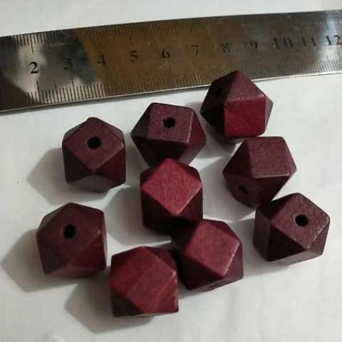 2 Hạt gỗ đa giác màu nâu đỏ 16mm