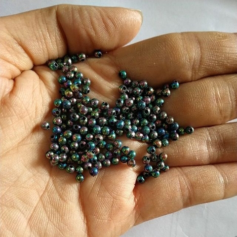 Hạt bẹt nhựa xanh ánh cừ 4mm