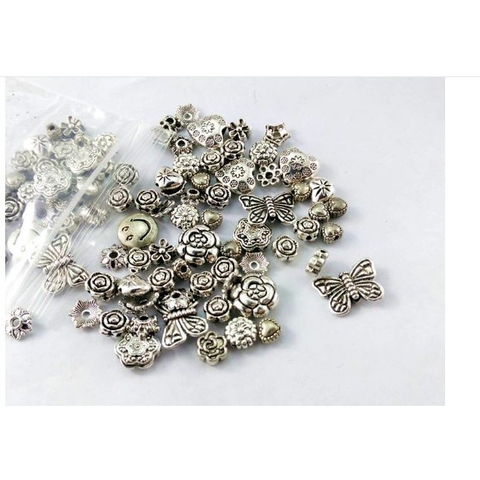 50gam hỗn hợp charm hoa, tim xỏ làm vòng-M25