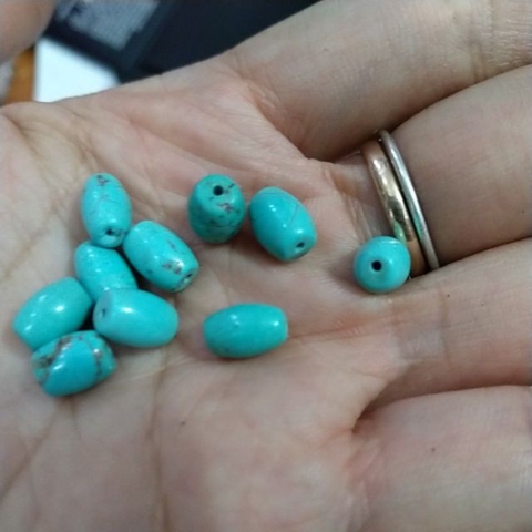 5 viên lu thống ngọc lam nhân tạo 6x8mm