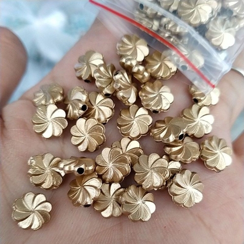 (BVN11-8HM) 10-50gam hạt 8mm hoa cánh xoắn vàng đồng