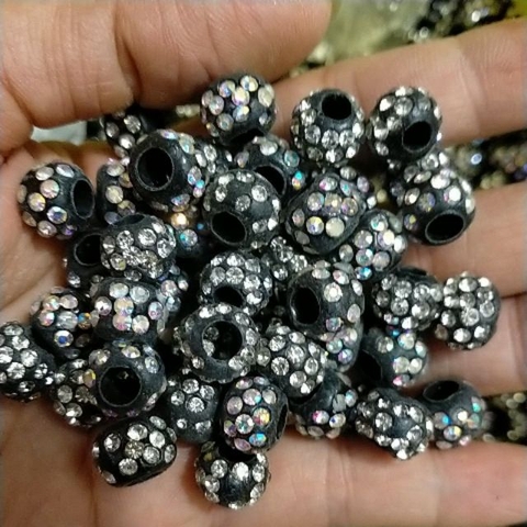 5viên charm gốm sứ đính đá đen 10mm