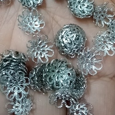 10 mũ hoa ốp hạt inox không rỉ 10mm