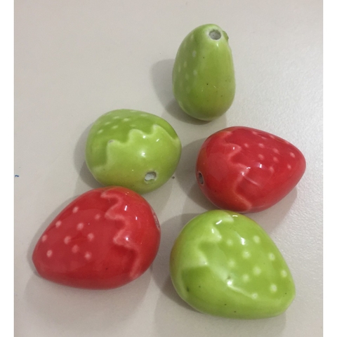 55gam 5 Hạt gốm sứ quả dâu 25x30mm