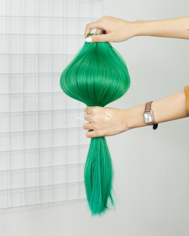 COLORED STRAIGHT WEFT HAIR