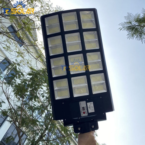 [600W] Đèn Đường Liền Thể Năng Lượng Mặt Trời TP Solar TP-D600N Mẫu Mới Nhất 3 Mặt Đèn