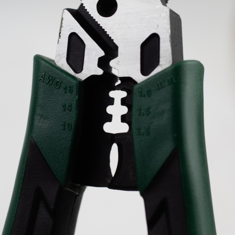 Kìm Mũi Nhọn Đa Năng W3461 200mm Thép Hợp Kim Có Lưỡi Cắt Tay Cầm Chống Trượt Wynns Kìm Điện Cơ Khí Chính Hãng