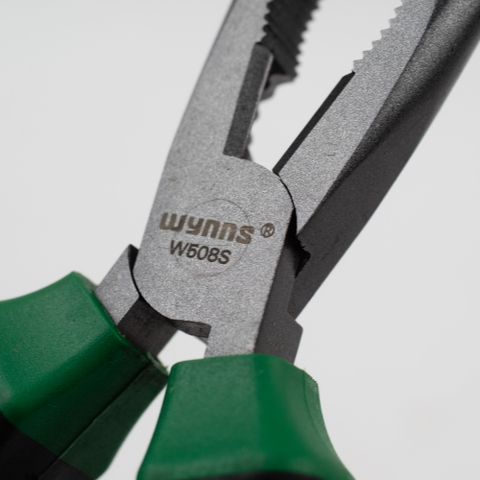Kìm Mũi Dài 8 Inch 200mm Thép Cứng Cán Bọc Cao Su Chống Trượt Wynns Super Pliers Kìm Kẹp Cơ Khí Điện Gia Dụng