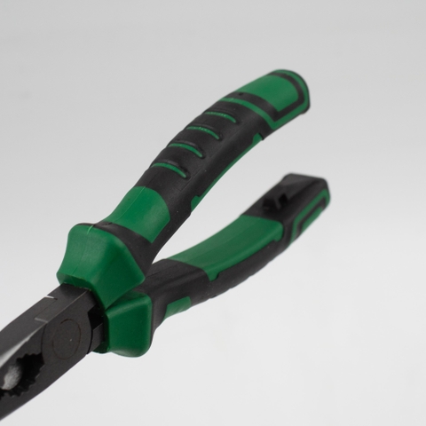 Kìm Mũi Dài 8 Inch 200mm Thép Cứng Cán Bọc Cao Su Chống Trượt Wynns Super Pliers Kìm Kẹp Cơ Khí Điện Gia Dụng