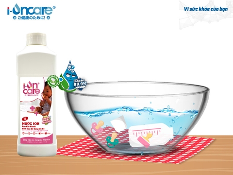 Mách mẹ cách vệ sinh bình sữa không cần qua nước sôi