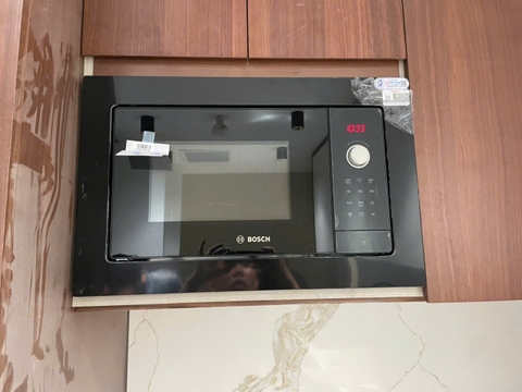 Lò vi sóng BOSCH BEL653MB3 Seri 2