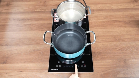 Bếp từ Domino Canzy CZ EU66HOB