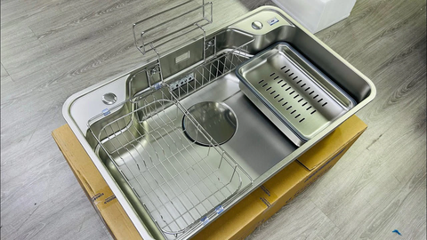 Chậu Rửa Bát Chống Xước Dập Liền Khối EUC88050EB (EUD88050GA) Eurogold