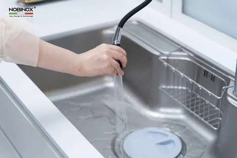 VÒI RỬA BÁT DÂY RÚT NOBINOX LOFT NX533