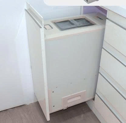 Thùng gạo 27 kg Canzy CZA-1001-27KG