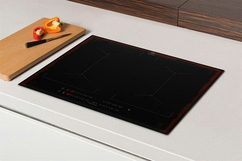 Bếp từ Electrolux EIV644