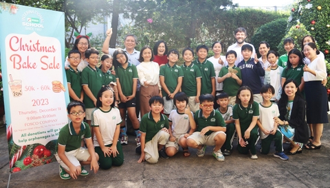 Grade 5 and Grade 4 students have learned from a very young age that giving back to the community is how we can be responsible and productive citizens.