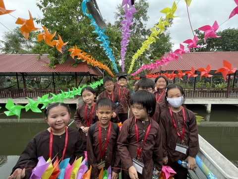 A great trip to the Bee Farm!