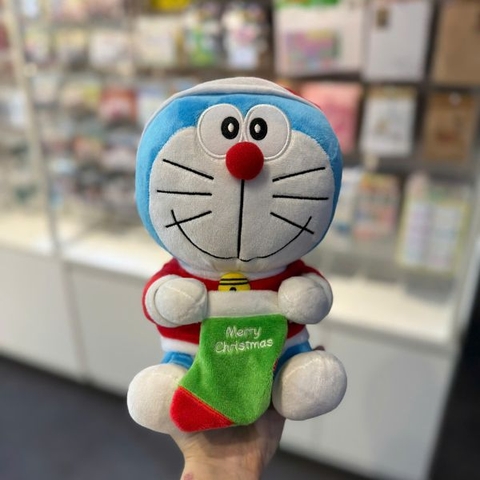Thú bông Doraemon giáng sinh 2025