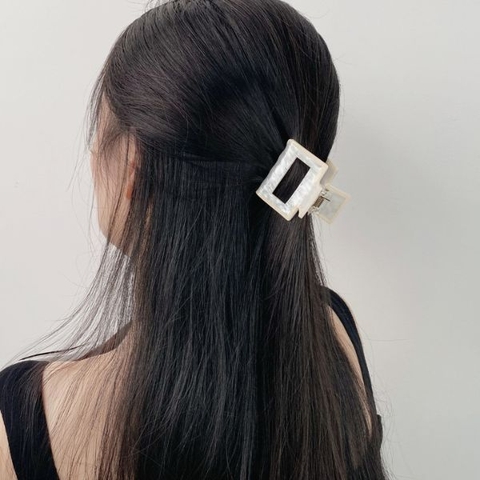 Kẹp tóc acrylic hình học màu mix