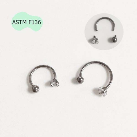 Khuyên chữ U đính đá Titan - Phù hợp nhiều vị trí