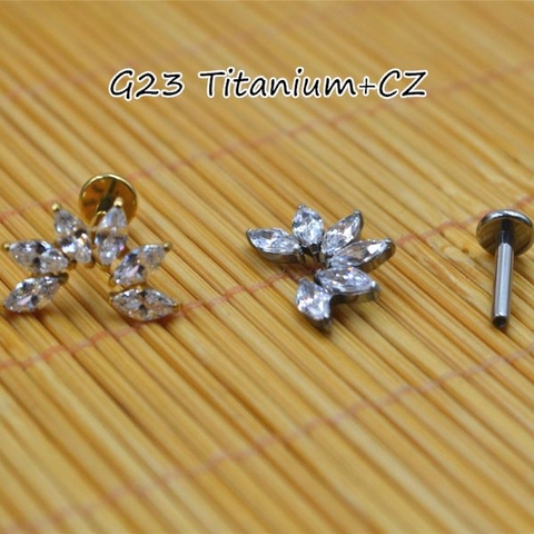 Khuyên tai vòng đá lấp lánh - 1.2*8mm - Titanium