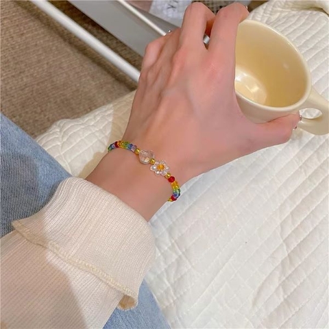 Lắc tay hạt nhiều màu sắc mix bông hoa trong