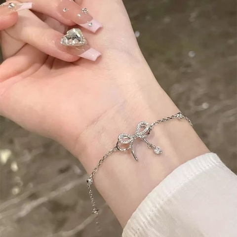 Hợp kim / Vòng đeo tay mix chiếc nơ, chỉnh được kích cỡ