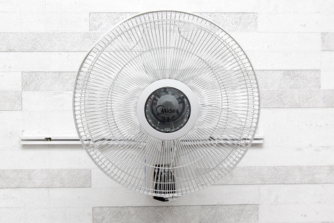 Quạt treo tường Midea FW407JR (FW40-7JR) - có đk