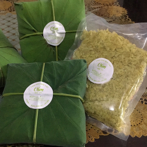 Cốm khô (cốm sấy)