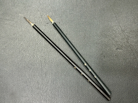 Bút hiệp cân khuyên đồng