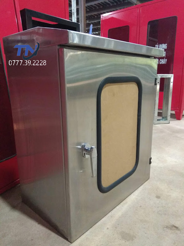 Tủ điện Inox 304 KT(CxRxS): 600x400x200mm, ngoài trời